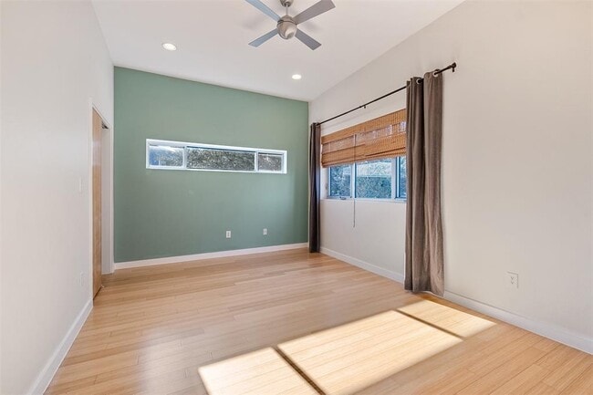 Building Photo - 5513 Agatha Cir