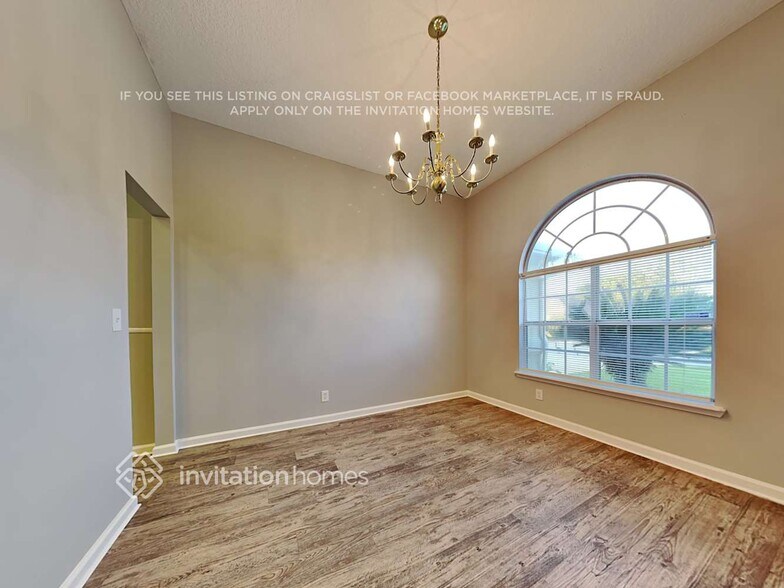 Building Photo - 12358 Bucks Harbor Dr S