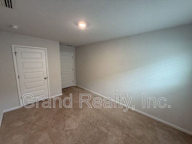 Building Photo - 5638 Tristan Ct