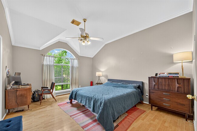 Building Photo - 14015 Loch Creek Ct
