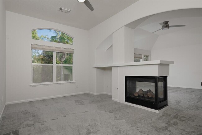 Building Photo - 22 Middle Gate Pl
