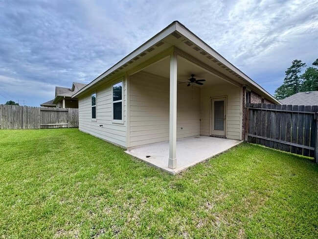 Building Photo - 14110 Silver Falls Ct