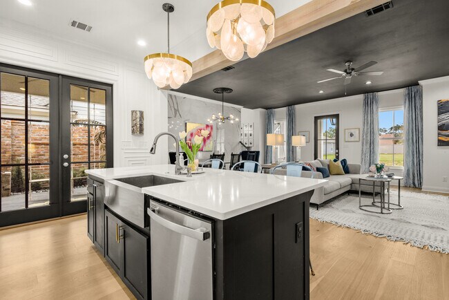 Building Photo - 14238 Haile Way