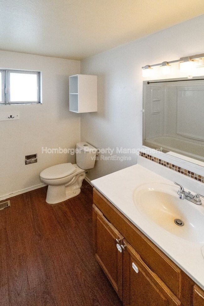 Building Photo - 7024 N Wiscomb St