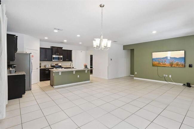 Building Photo - 5289 Oakbourne Ave