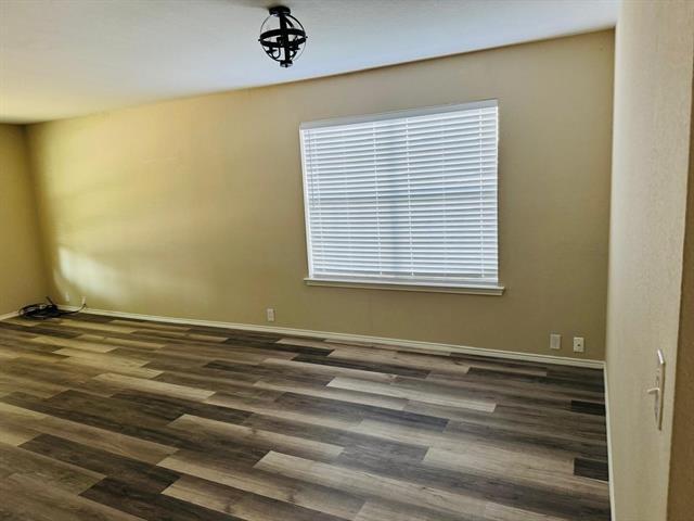 Building Photo - 4500 Blue Jay Ln
