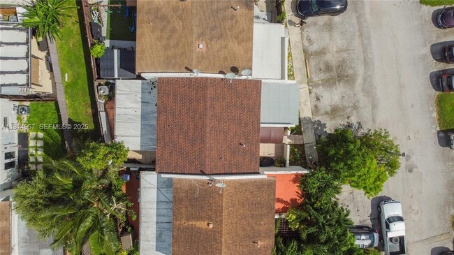 Building Photo - 6604 SW 113th Ave