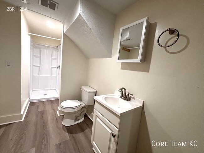 Building Photo - 4723 Mercier St