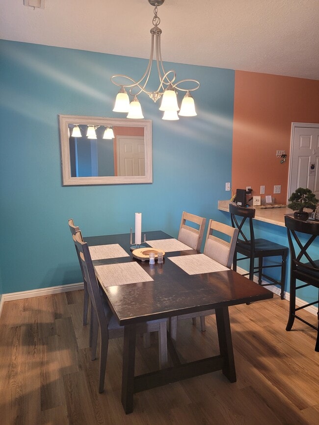 Building Photo - 701 Ocotillo Ln