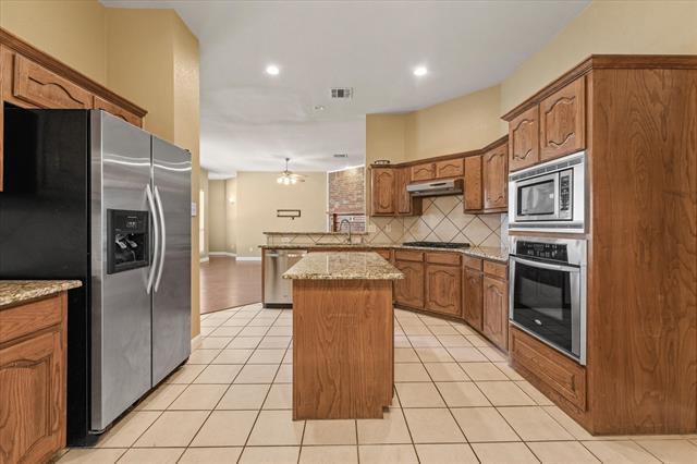 Building Photo - 1250 Hampton Bay Dr