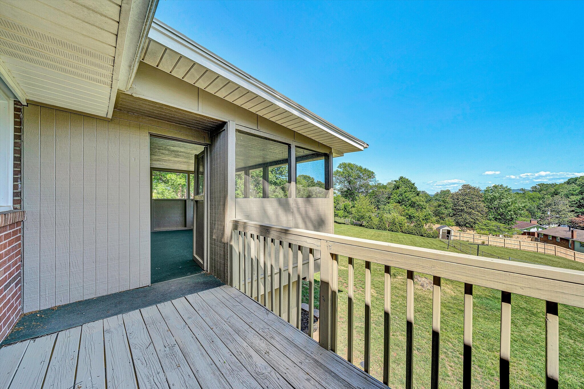 Building Photo - 5216 Sugar Loaf Mountain Rd