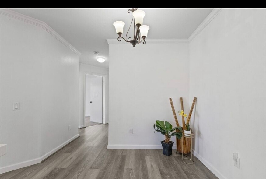 Building Photo - 91-1213 Kaneana St