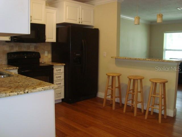 Building Photo - 2234 Rose Ln