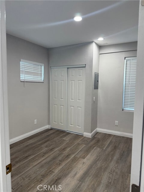 Building Photo - 453 W Grevillea St