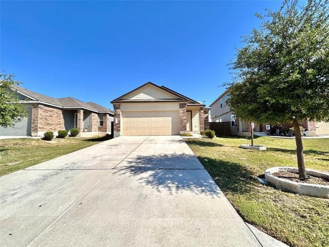 Building Photo - 124 Bronco Billy Dr