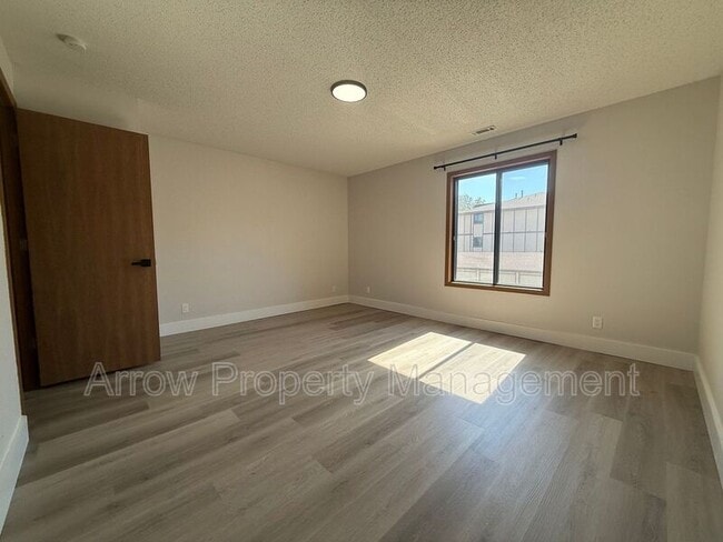 Building Photo - 2350 N 44th St