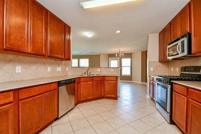 Building Photo - 22238 Orchard Dale Dr