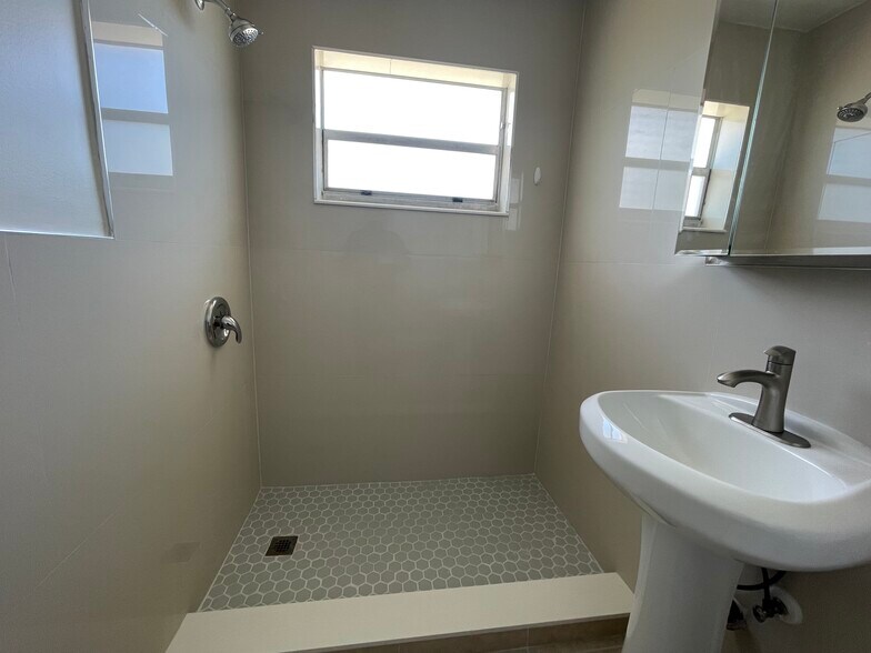 Building Photo - 3137 Avenue J