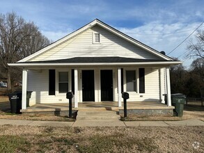 Building Photo - 1 Bedroom 1 Bathroom Duplex