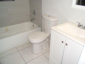 Building Photo - 9022 SW 123rd Ct