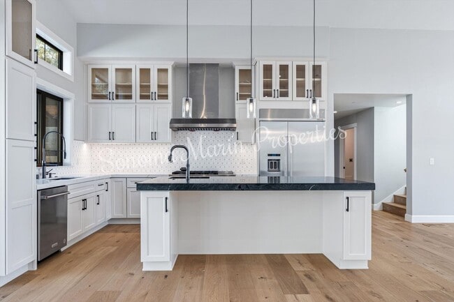 Building Photo - Stunning Brand-New Home in Fountaingrove | 3 Bed + 3.5 Bath | 2,968 Sq Ft