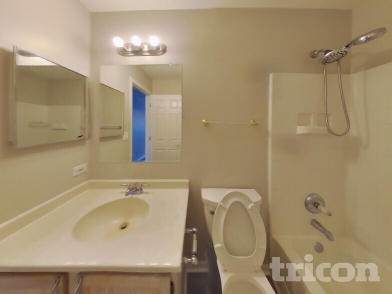 Building Photo - 436 Gloria Ln