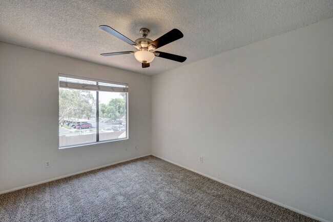 Building Photo - COMING SOON! Recently Painted Adorable 2 B...