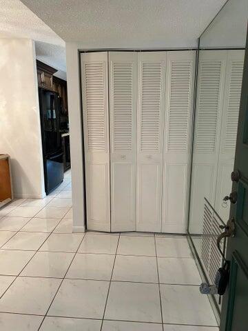 Building Photo - 11234 Green Lake Dr