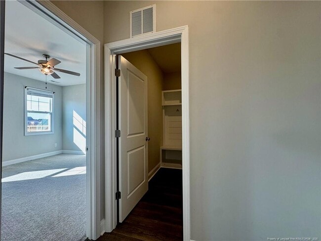 Building Photo - 15 Jones Crk Ln