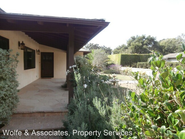 Primary Photo - 3 br, 2 bath House - 1595 Miramar Lane