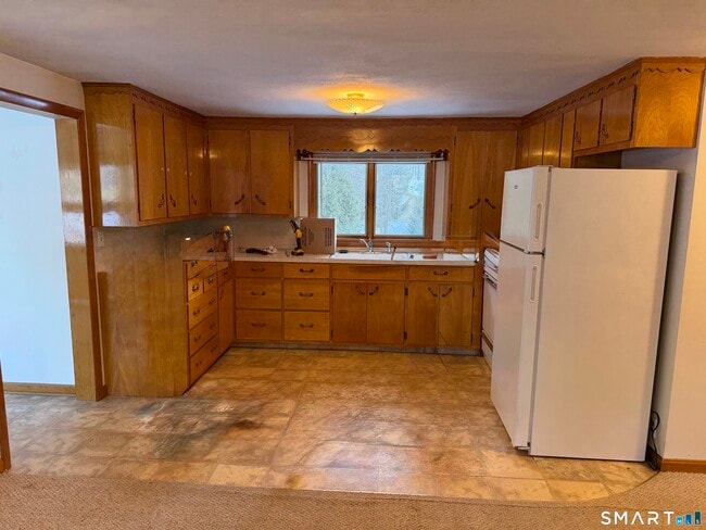 Building Photo - 183 Melbourne St