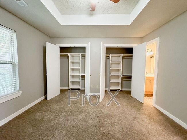 Building Photo - 1446 N Dawn Dr