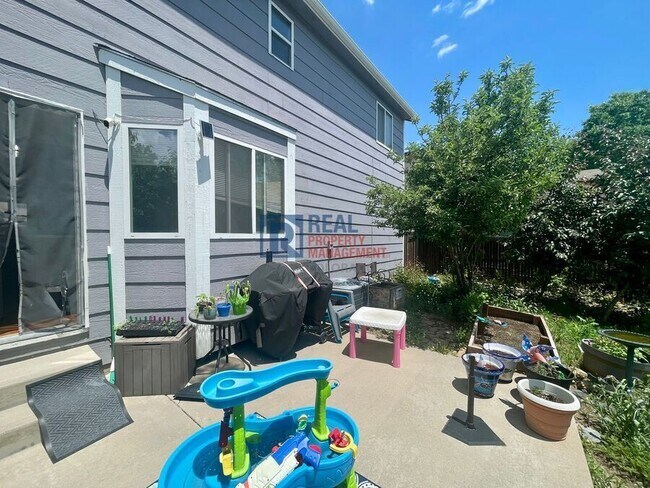 Building Photo - 4353 Witches Hollow Ln