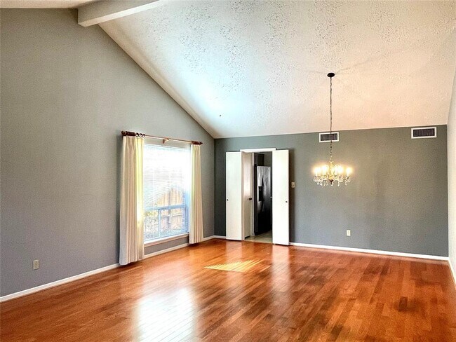 Building Photo - 2551 Coopers Post Ln