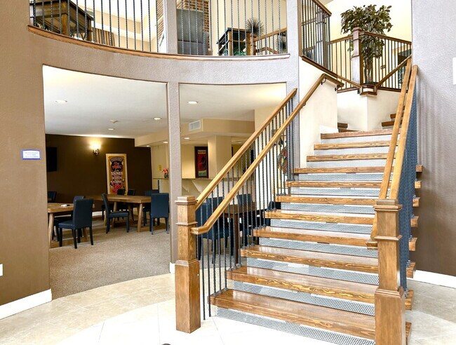 Building Photo - Bright & Peaceful 2 Bed, 2 Bath Corner Con...