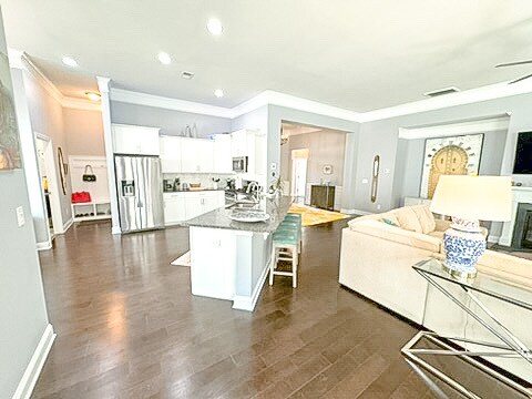 Building Photo - 203 Santa Ana Wy