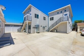 Building Photo - Brand New 1 Bed 1 Bath! Enjoy Simple Luxury!