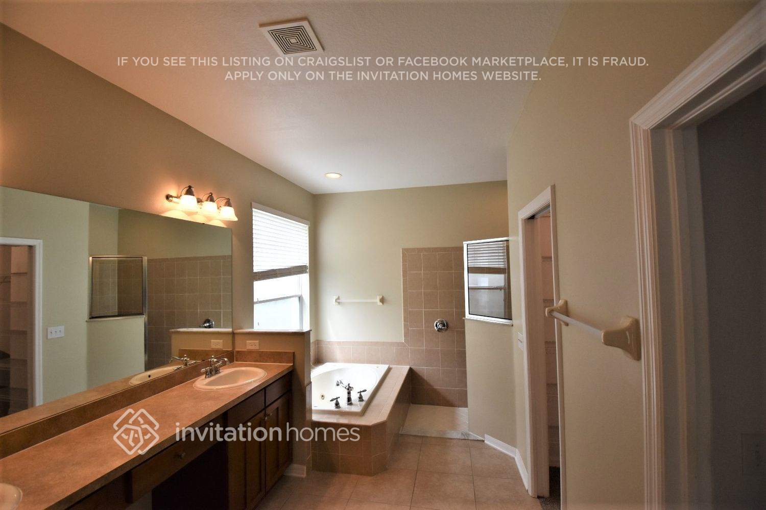 Building Photo - 20016 Heritage Point Dr