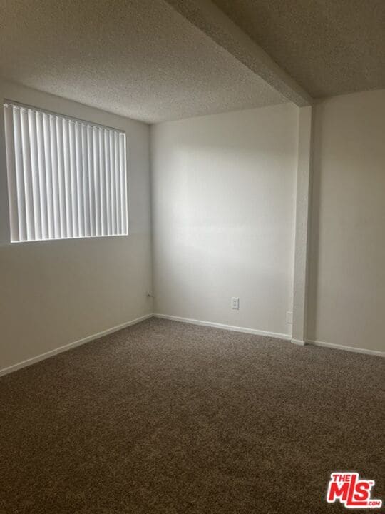 Building Photo - 10540 Balboa Blvd