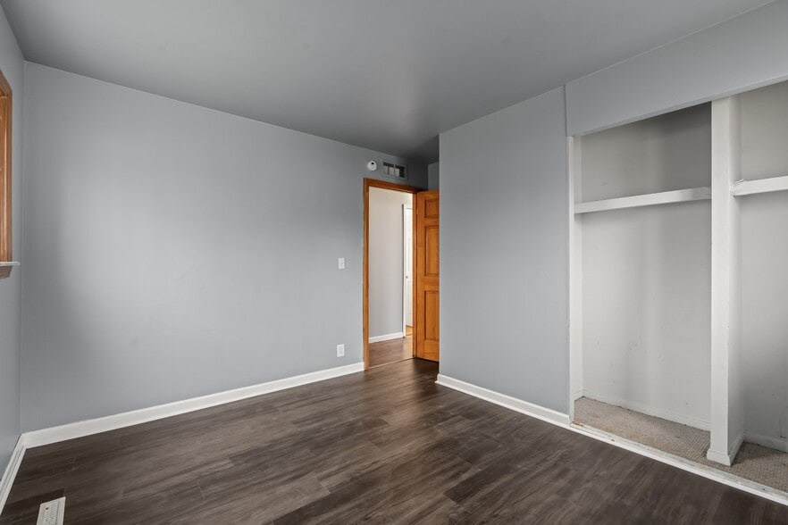 Building Photo - 6832 Cornell St