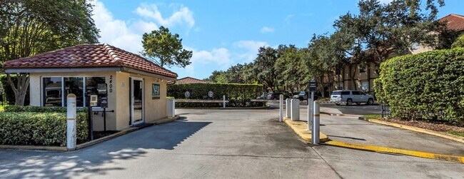 Building Photo - 2400 Feather Sound Dr