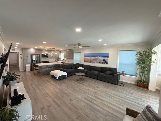 Building Photo - 1174 E Ocean Blvd