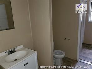 Building Photo - 622 Dashland Dr