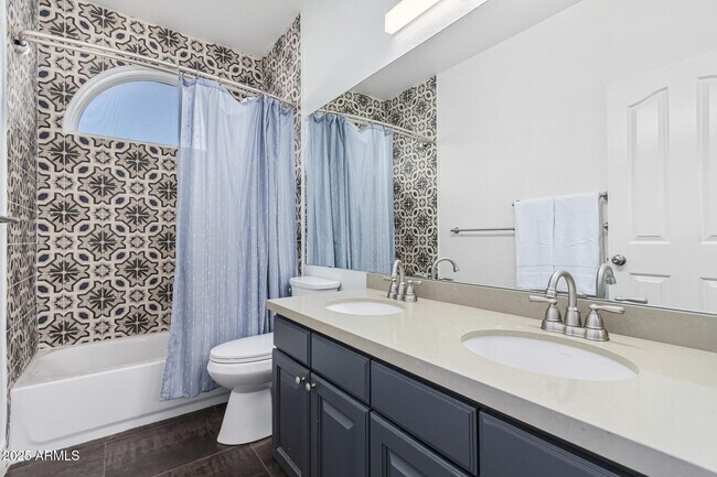 Building Photo - 11368 N 131st Pl