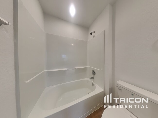 Building Photo - 17159 Quaking Aspen Ln