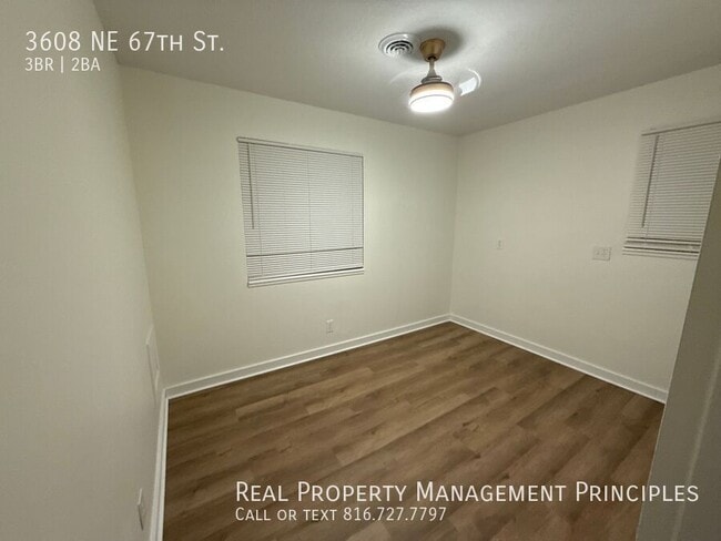 Building Photo - 3608 NE 67th St