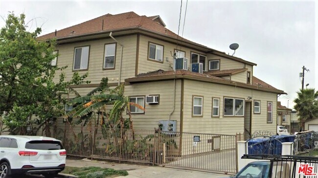 Building Photo - 125 Benton Wy