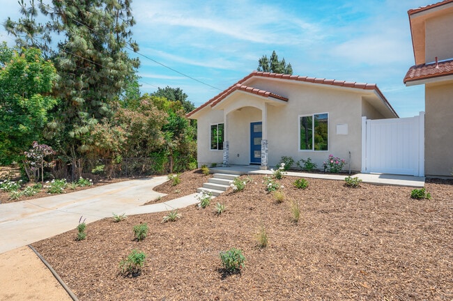 Building Photo - 12111 18th St