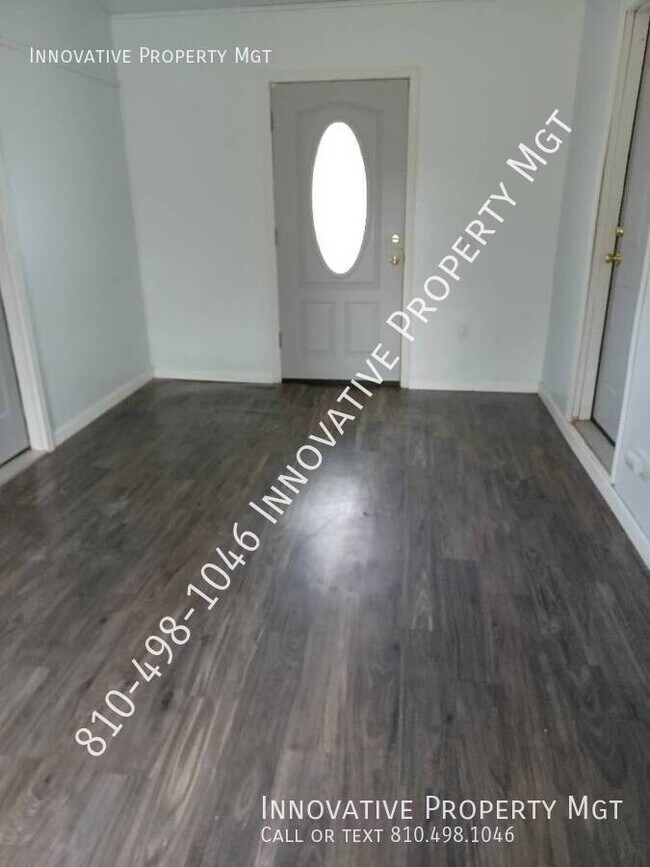 Building Photo - 4354 Elms Rd