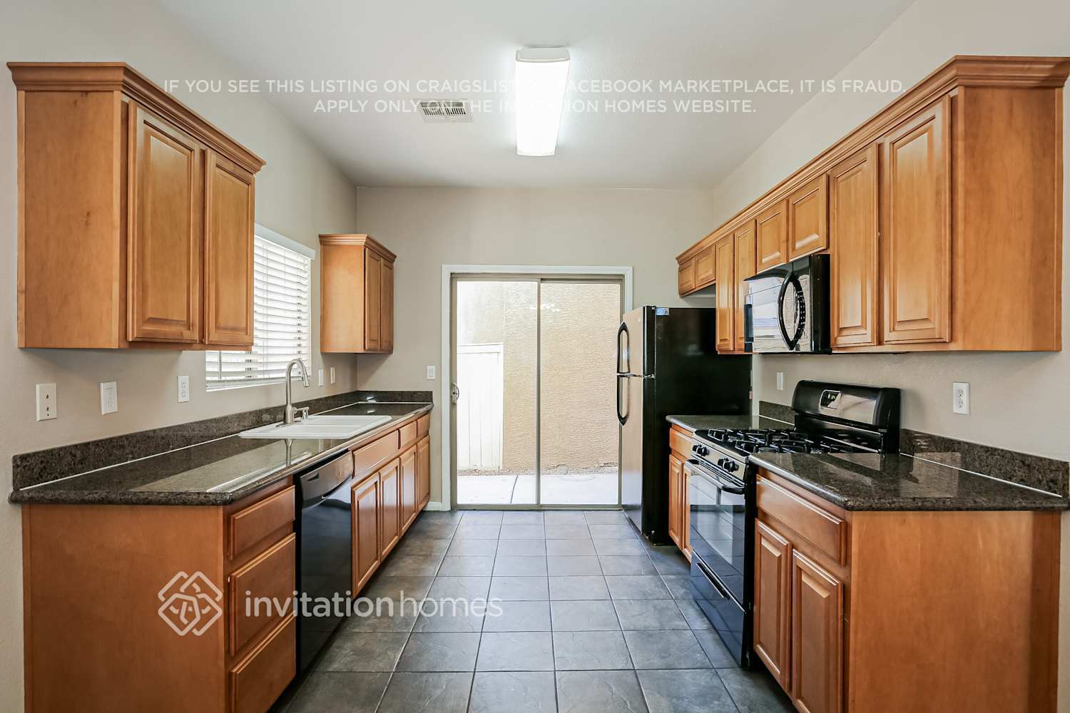 Building Photo - 2868 Canonero St